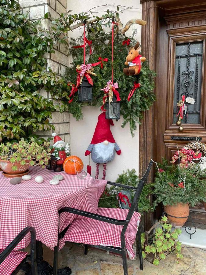 Valentini Guesthouse Карпенисион Экстерьер фото