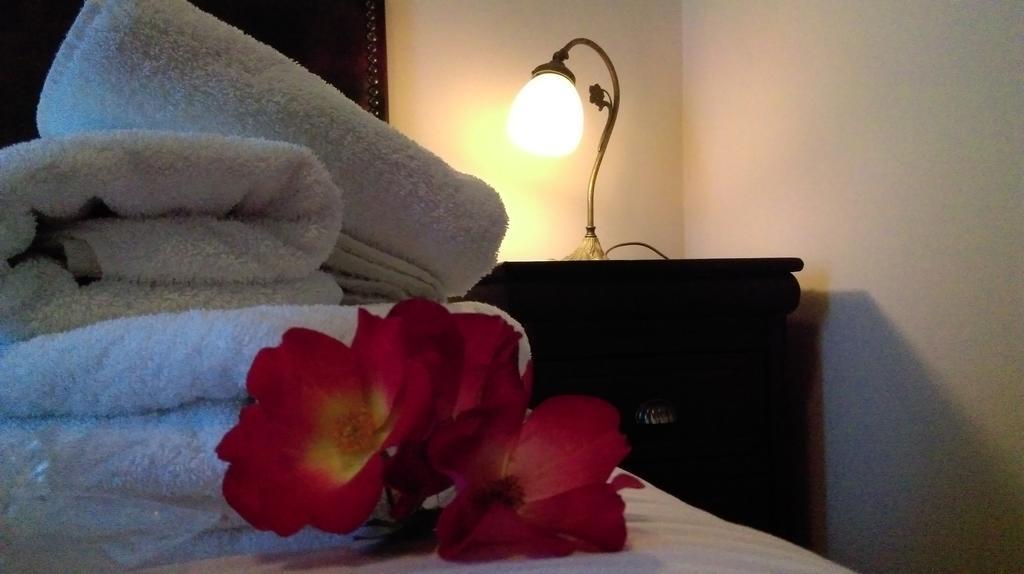 Valentini Guesthouse Карпенисион Экстерьер фото
